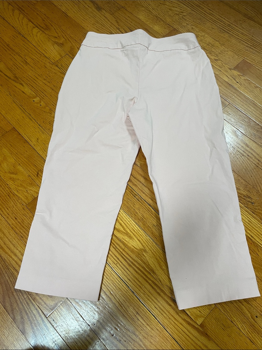 JM Collection Pink Capris - Picture 4 of 5